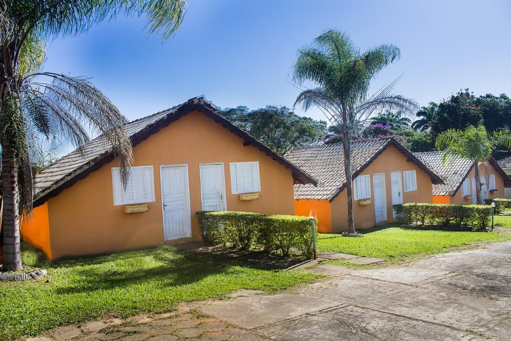 Pousada Chales De Sao Pedro Exterior photo